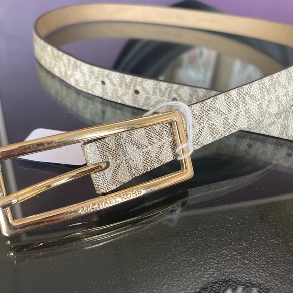 Michael Kors Beige Patterned Belt with Gold Buckle - Picture 3 of 3